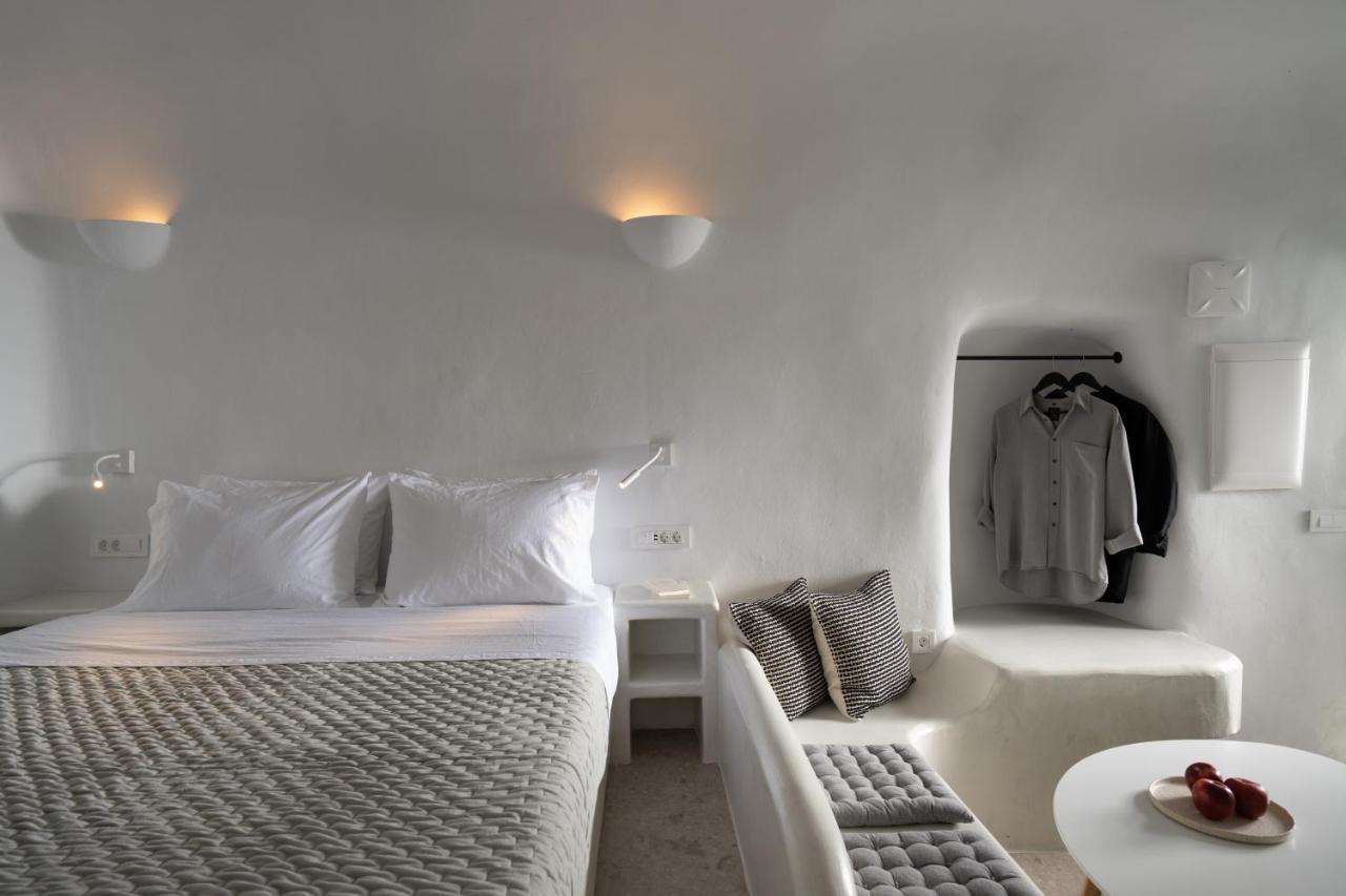 Niso Cave Suites Megalochori  Exterior photo